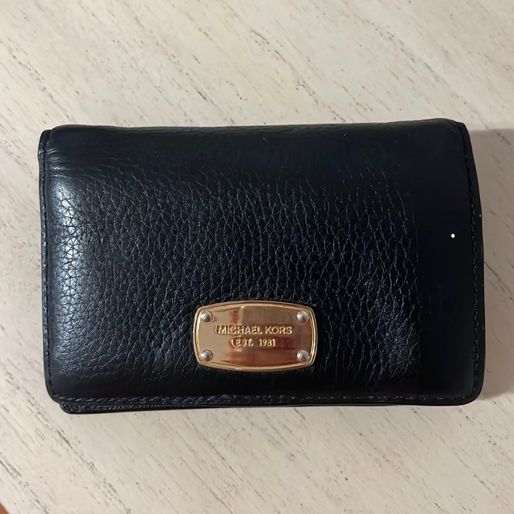 Michael Kors Wallet (Classic Black)